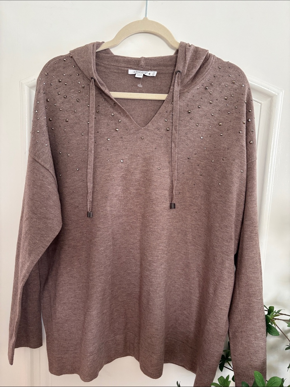 Chico's Mauve Studded V-Neck Hooded Sweater size 3 or xl